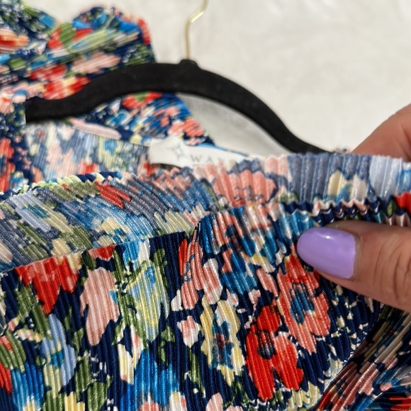 W A Y F where are you from beautiful top size Xl - Picture 16 of 16